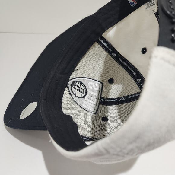 Brooklyn Nets Adidas Hat Snapback Cap Adjustable Strap Gray Embroidered Stitch - Picture 8 of 8